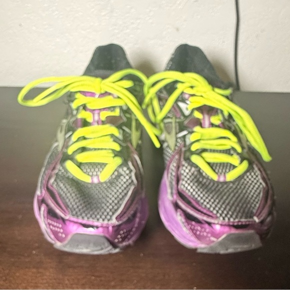 Brooks Ravenna 4 Purple Black  Athletic Running Shoes Sneakers Women's - Picture 3 of 11